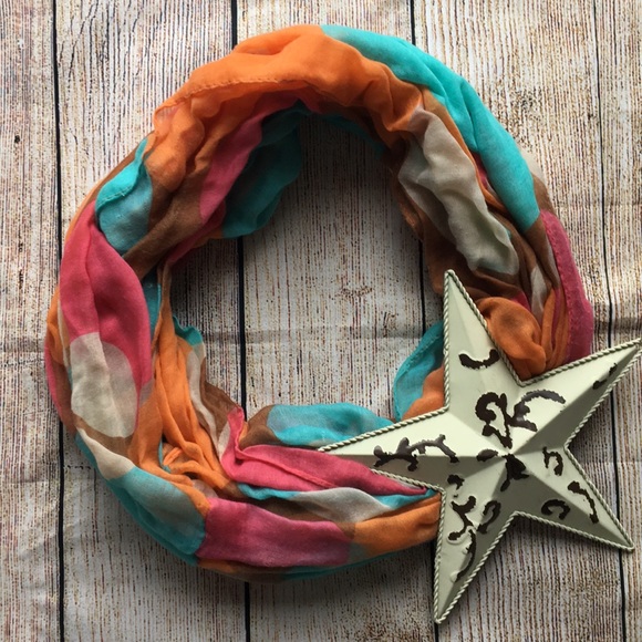 Accessories - #19 - Beautiful Infinity Scarf M-26